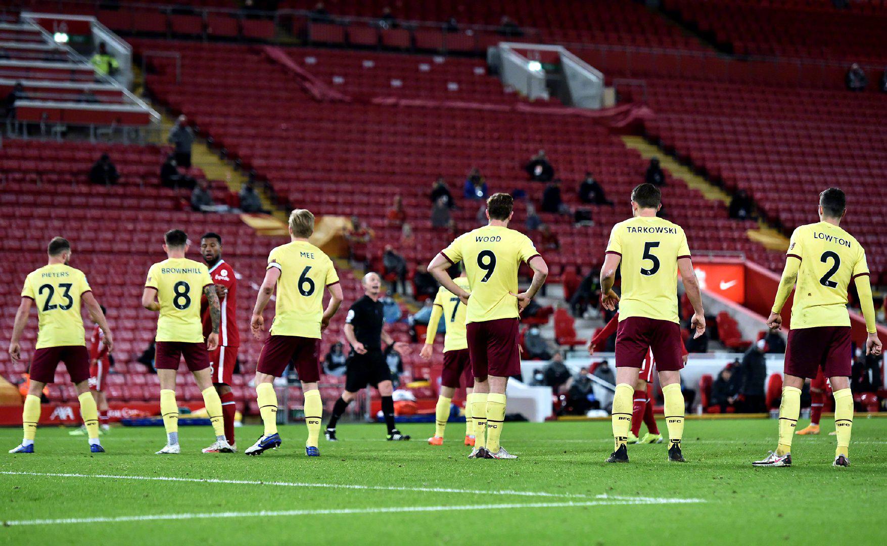 这使得他成 这使得他成